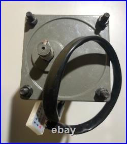 1PCS New M5120-402 Gear Motor Speed Control Motor 220V 120W 1PCS New M5120-402 Gear Motor Speed Control Motor 220V 120W