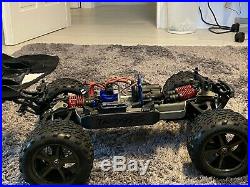 TRAXXAS E-REVO WITHOUT MOTOR, SERVOs, SPEED CONTROL AND BATTERY/CHARGER